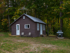 TIMBERWOLF CABIN